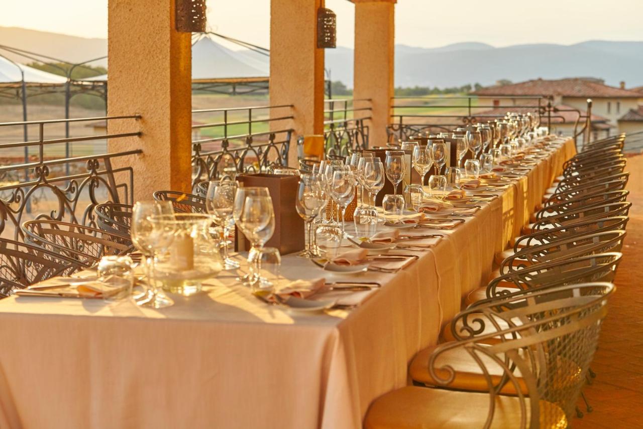 La Bagnaia Golf Resort Exterior photo