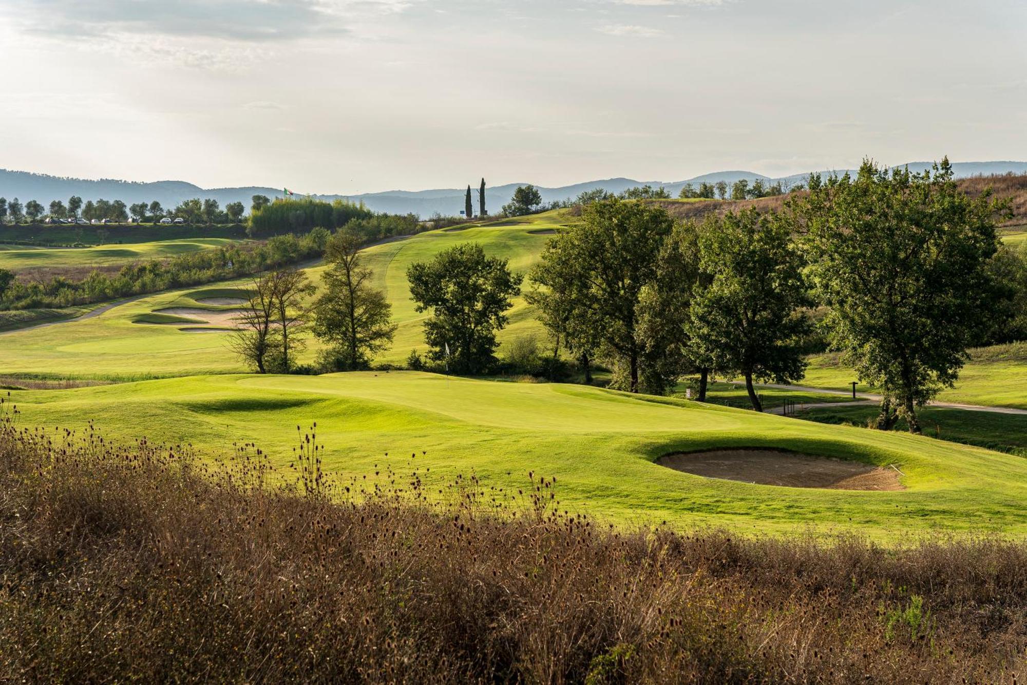 La Bagnaia Golf Resort Exterior photo