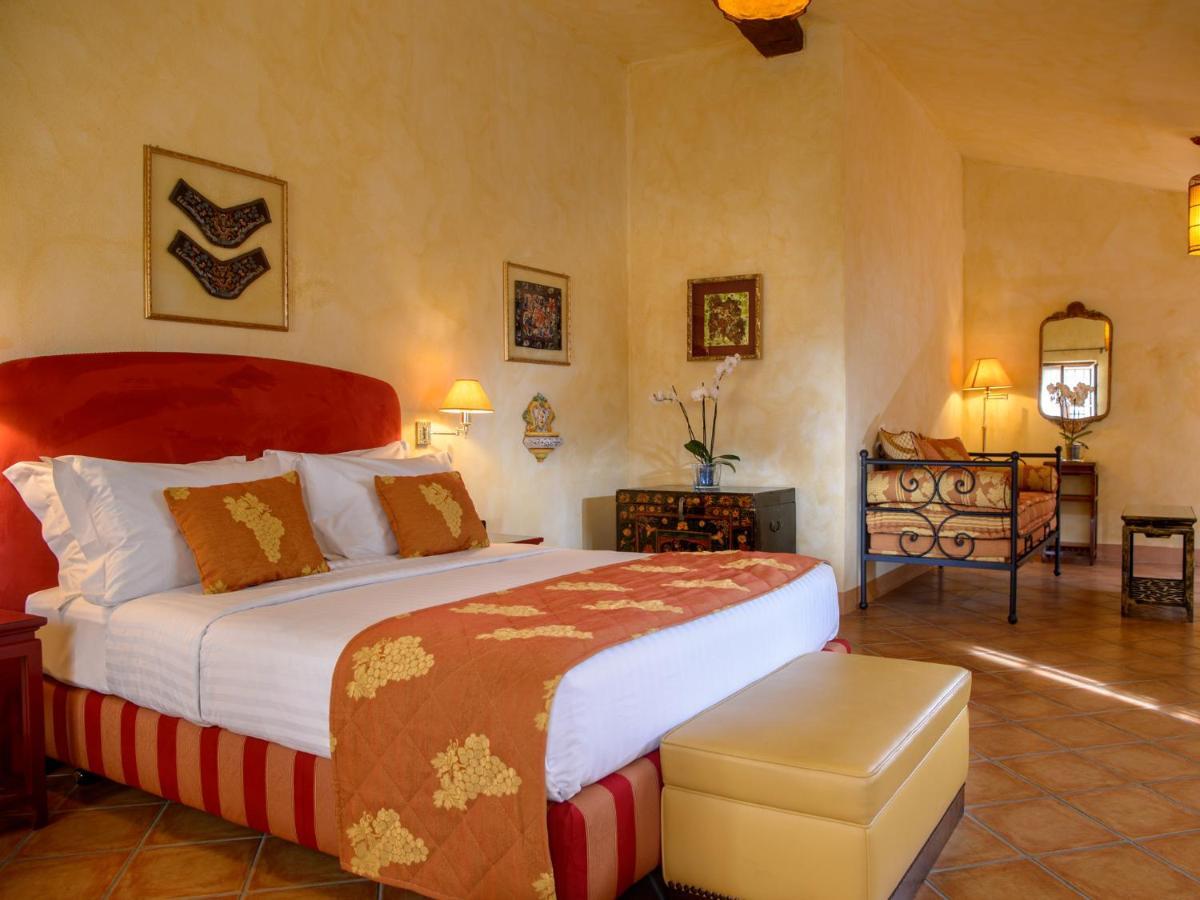 La Bagnaia Golf Resort Exterior photo