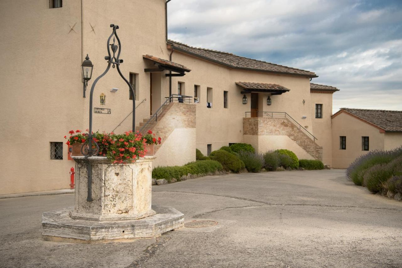 La Bagnaia Golf Resort Exterior photo