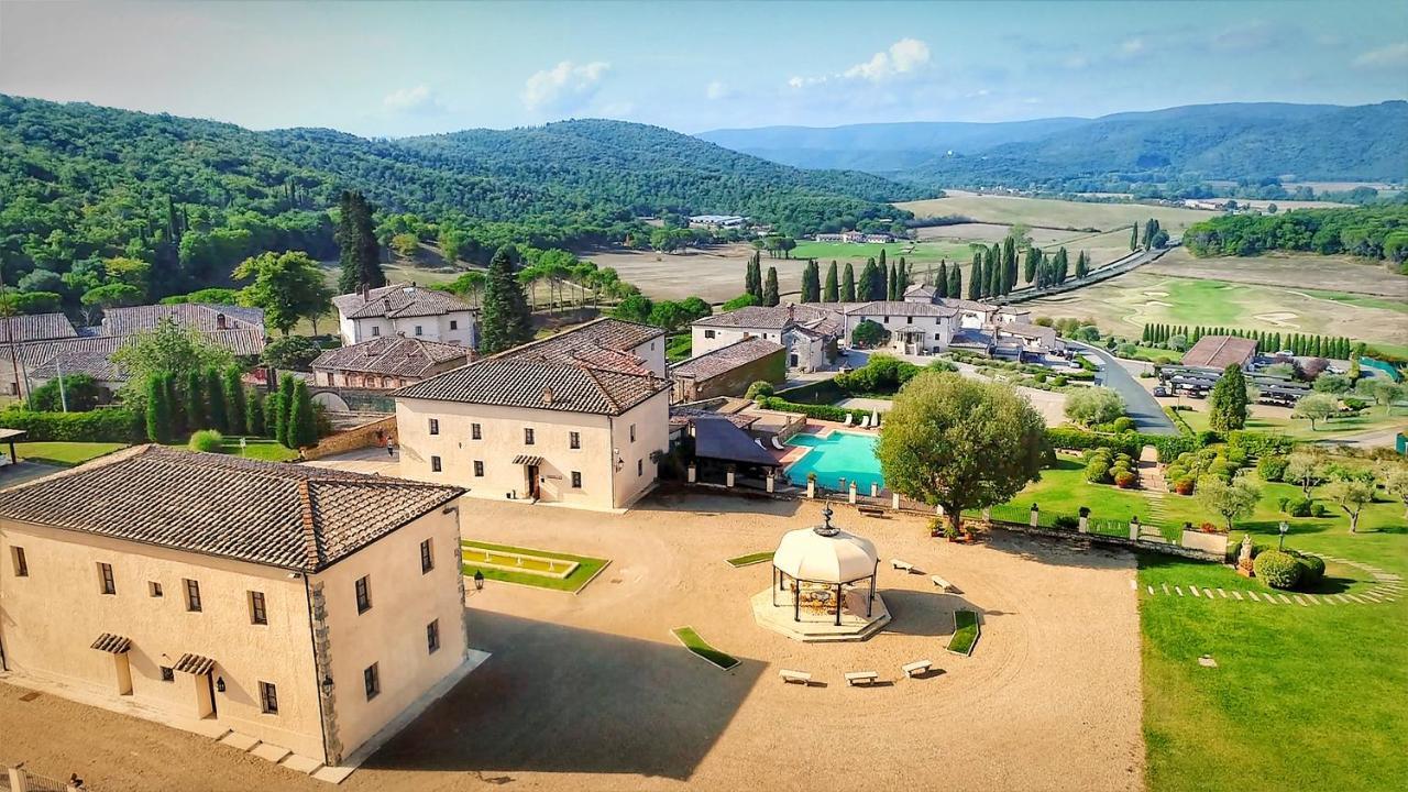 La Bagnaia Golf Resort Exterior photo