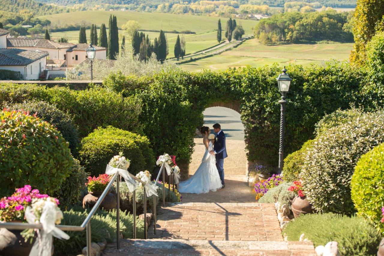 La Bagnaia Golf Resort Exterior photo